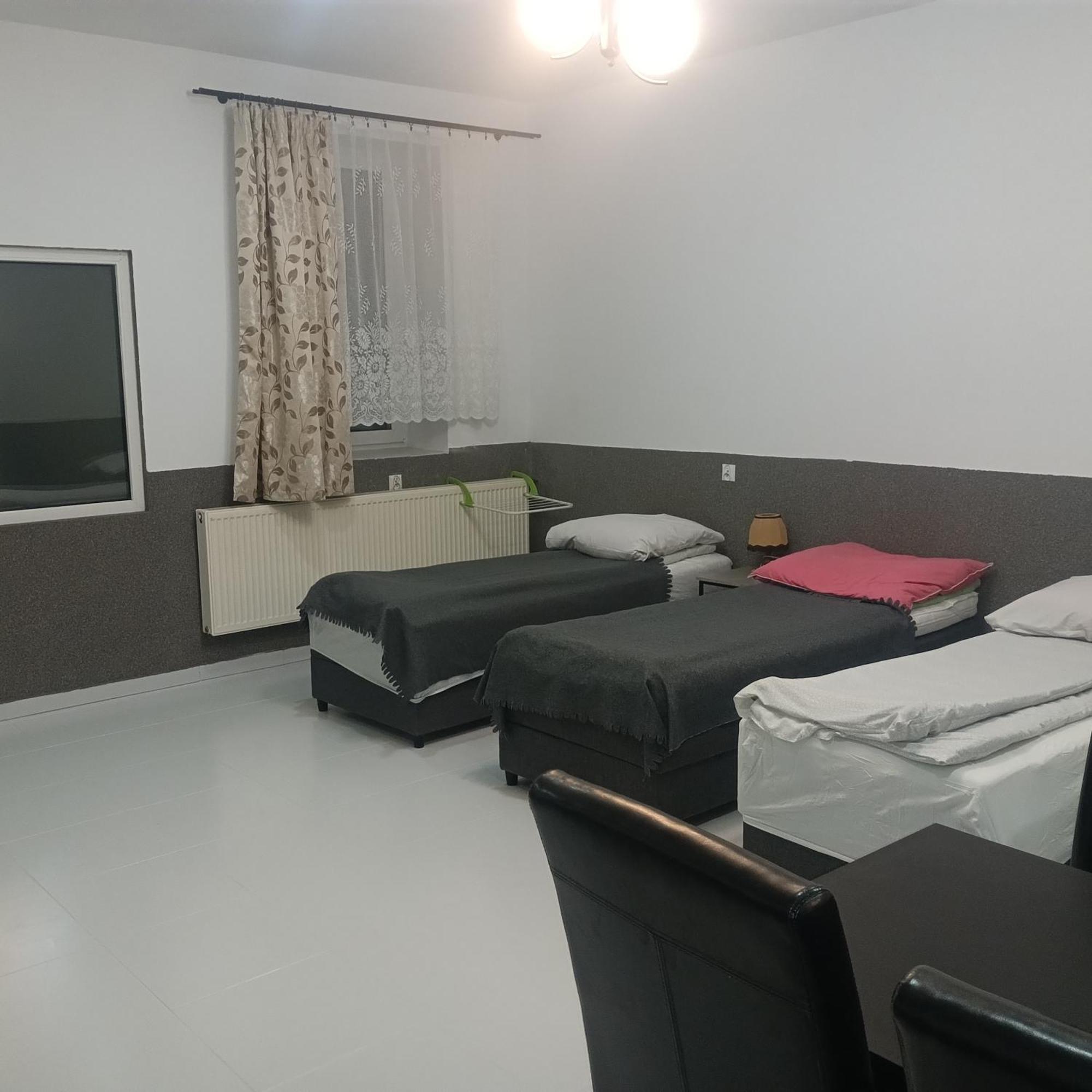 Kwatery 42 Jelenia Góra Exterior foto